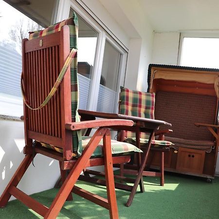 Ferienwohnung Wippsteert - 5 Sterne - Mit Balkon Und Pkw Stellplatz Emden Eksteriør bilde