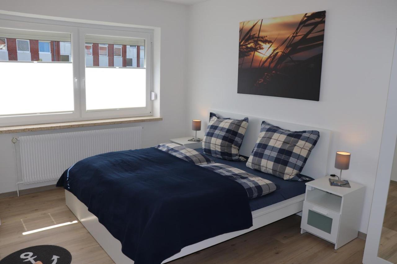 Ferienwohnung Wippsteert - 5 Sterne - Mit Balkon Und Pkw Stellplatz Emden Eksteriør bilde
