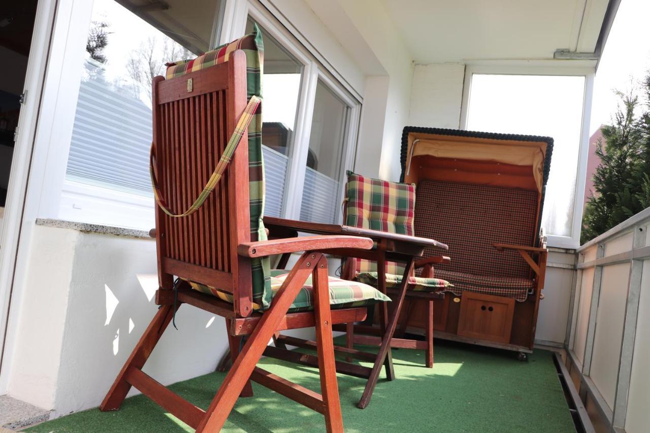 Ferienwohnung Wippsteert - 5 Sterne - Mit Balkon Und Pkw Stellplatz Emden Eksteriør bilde