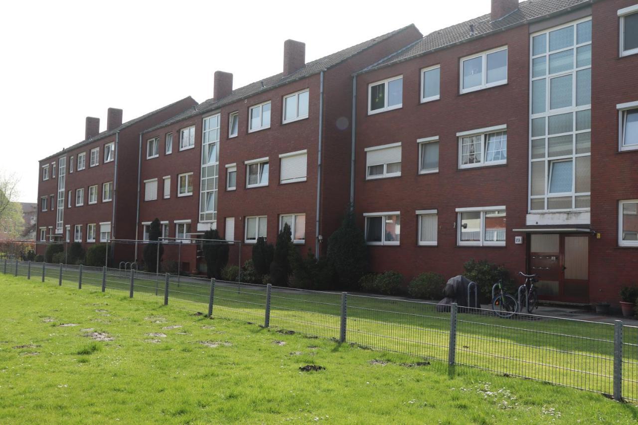 Ferienwohnung Wippsteert - 5 Sterne - Mit Balkon Und Pkw Stellplatz Emden Eksteriør bilde